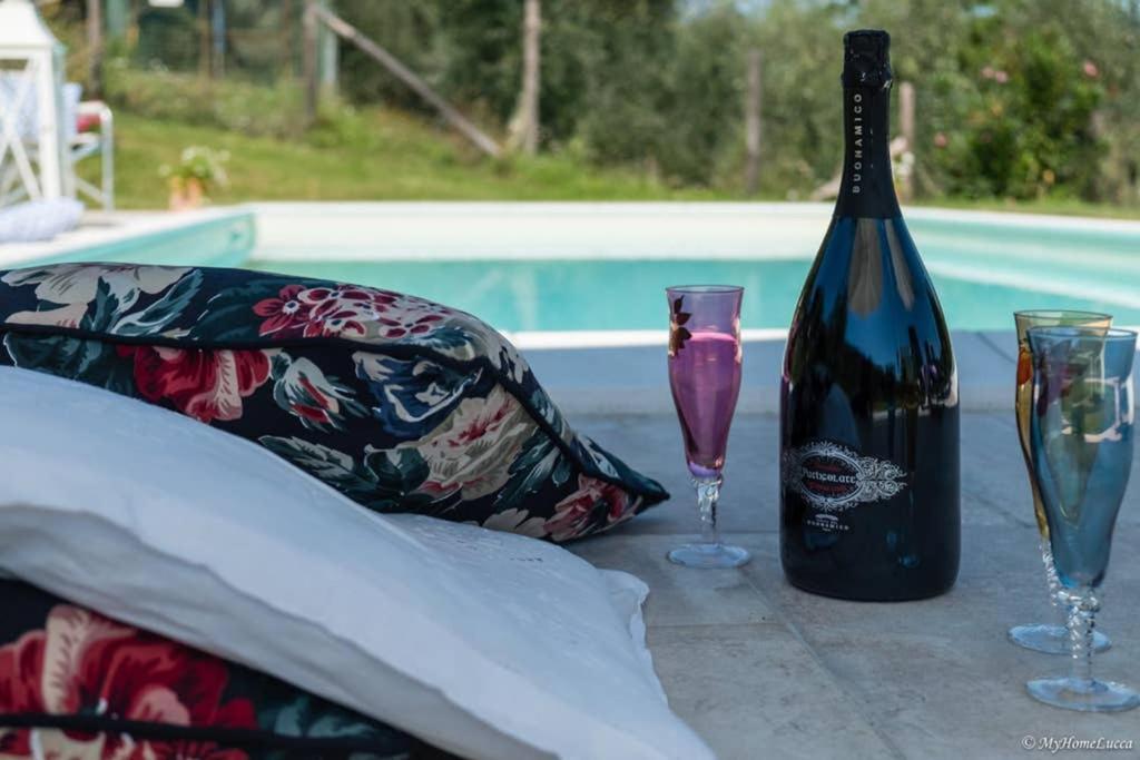 Alla Bella Aurora With Amazing Pool In Tuscany Лукка Экстерьер фото